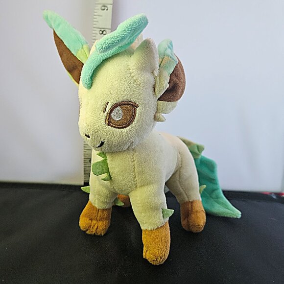 Pokemon Other - Leafeon Eevee Evolution Pokémon Plush ~ 8 Inches